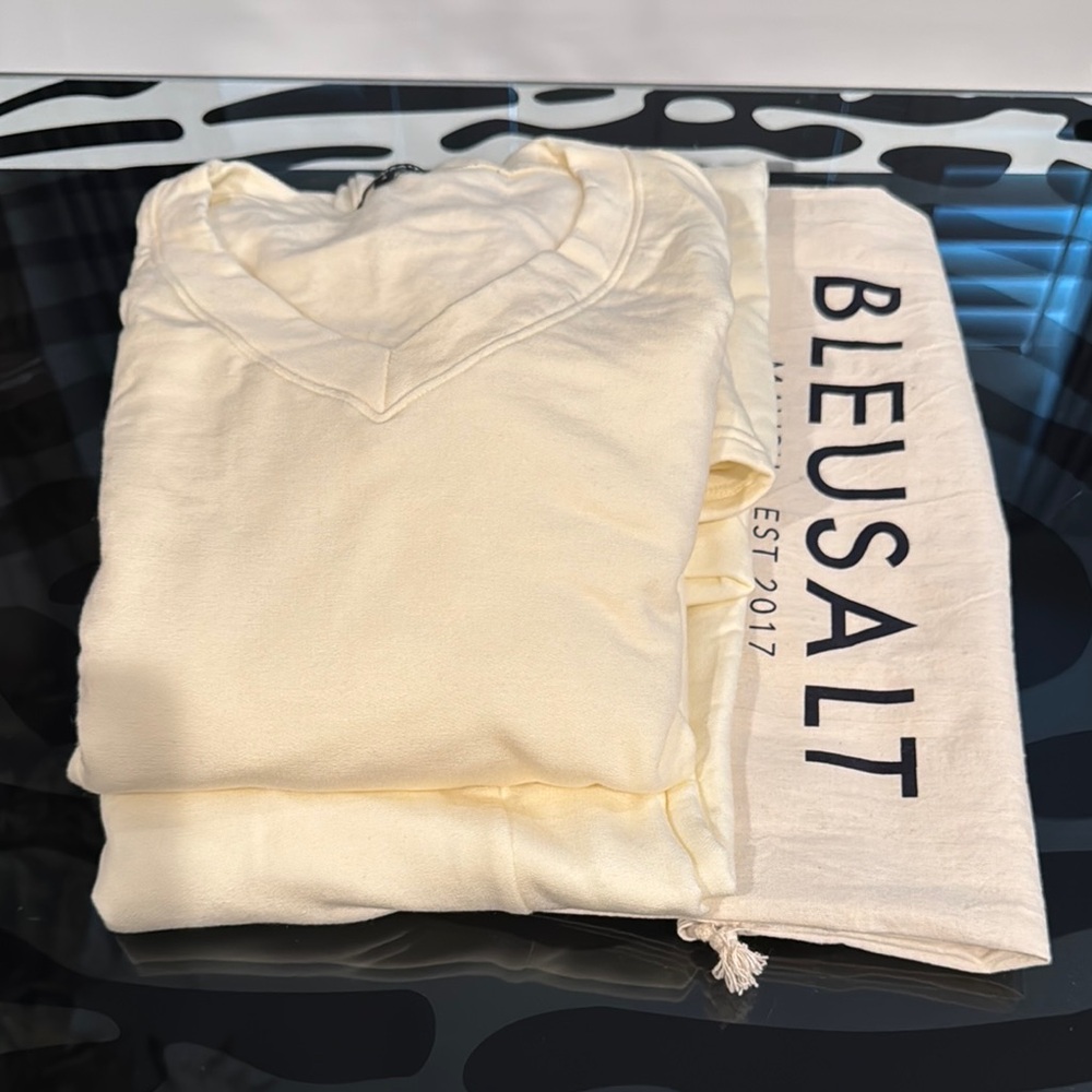 Bleusalt top size 3 matching joggers size 4 Brand new in bag see photos